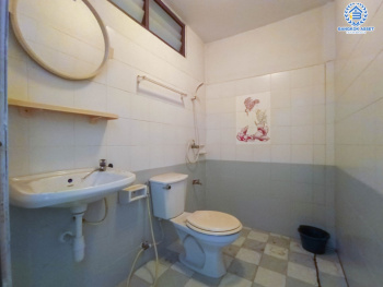 ทาวน์เฮ้าส์มือสอง นนทบุรี ม.กานต์มณี บางกรวย-ไทรน้อย เนื้อที่กว้าง 18 ตร.ว. ภายในสภาพดี พร้อมเข้าอยู่ โครงการเงียบสงบมีความเป็นส่วนตัว ฟังก์ชัน 2 ห้องนอน 2 ห้องน้ำ จอดรถได้ 1 คัน บ้านพร้อมอยู่ ตั้งบนทำเลเดินทางสะดวก เชื่อมต่อถนนบ้านกล้วย-ไทรน้อย และ ถนนบางกรวย-ไทรน้อย จองด่วน!